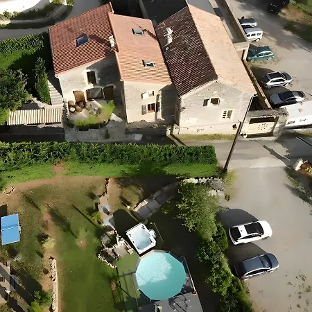 Sublime Spa, Piscine Indoor Дом отдыха Мостюежуль